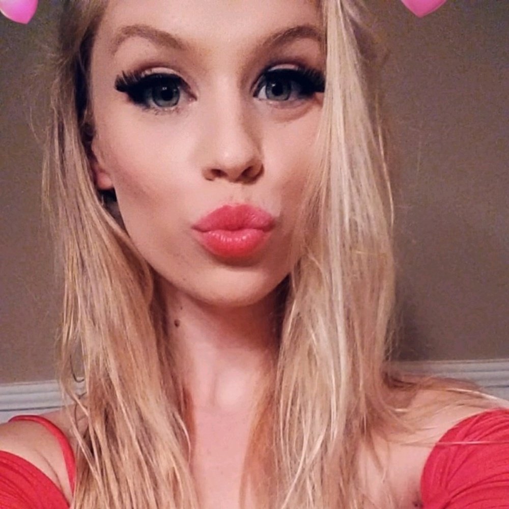 Meet your Posher, Jessica